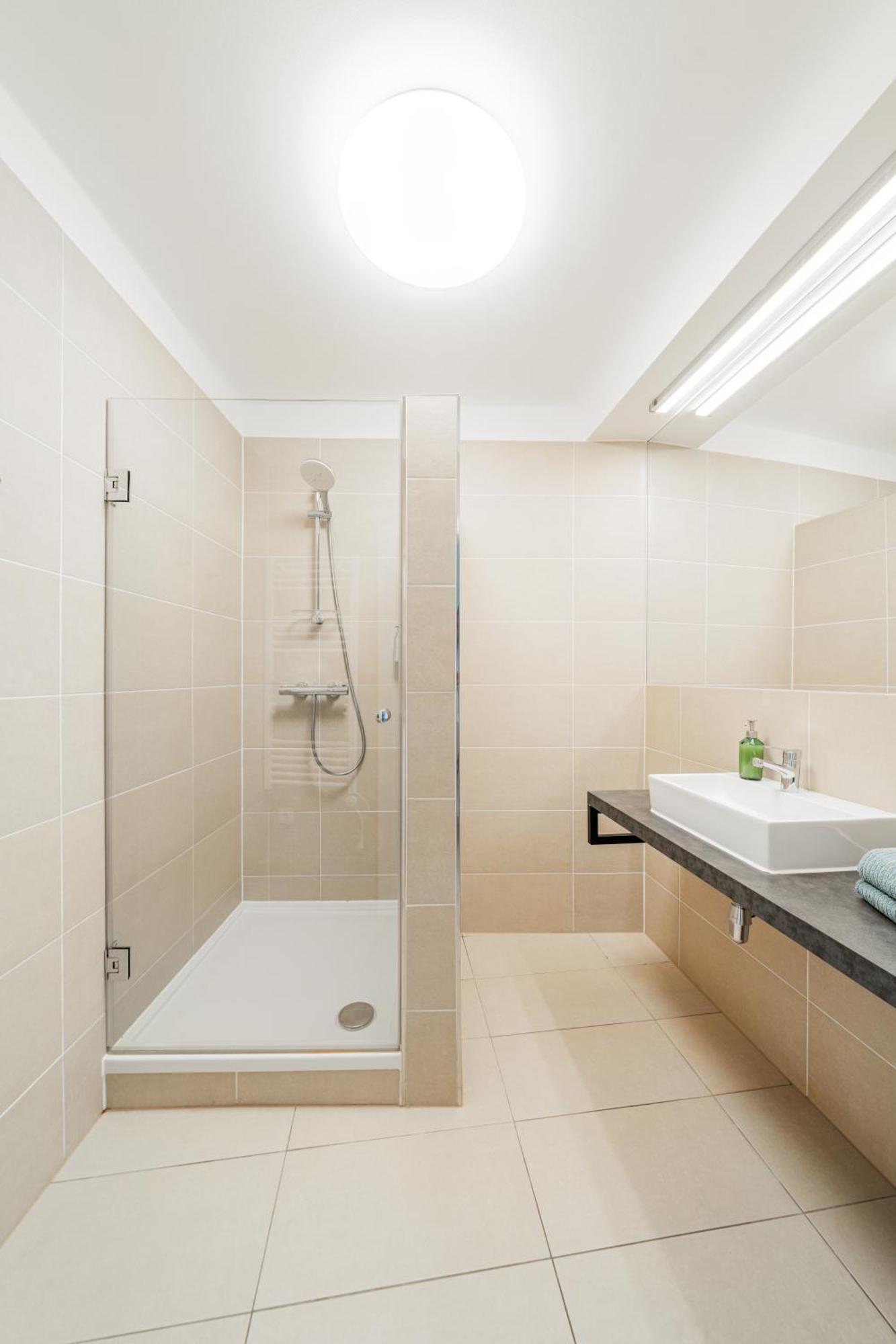 Central 60M2 Suite 10 Min Walk From Main Station Viena Exterior foto